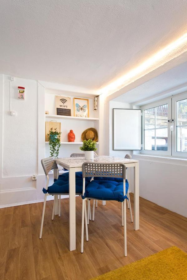 Blue Picaria - Unique Citycenter Apartament *